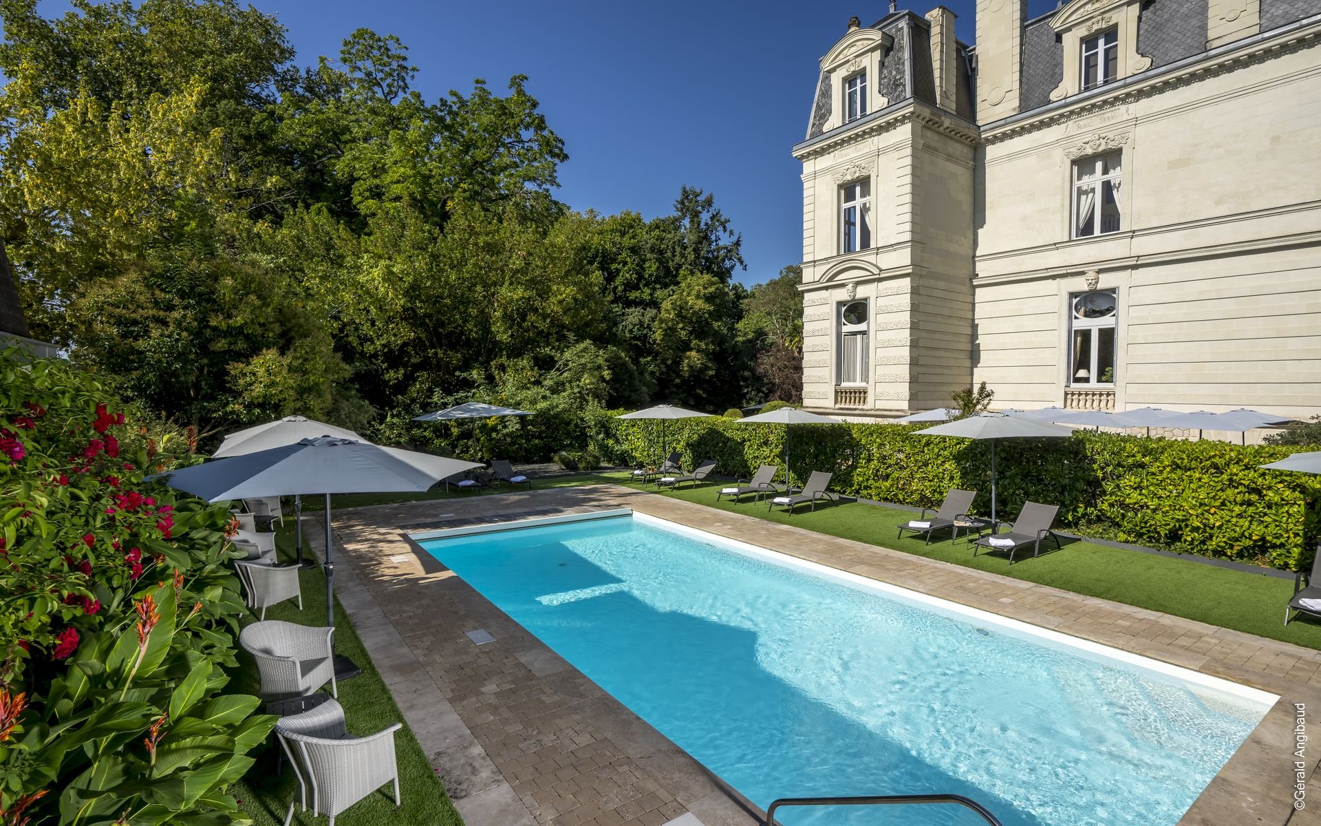127/piscine  spa/I1055-_Chateau_de_Verrieres_pisc_021-_resultat-2.jpg